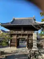 西林寺の山門・神門