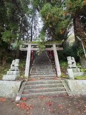 階見八幡神社の鳥居