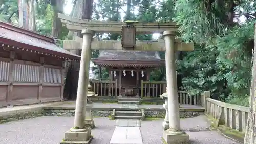 白山比咩神社(石川県)