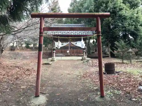 高杜神社（中社）の鳥居