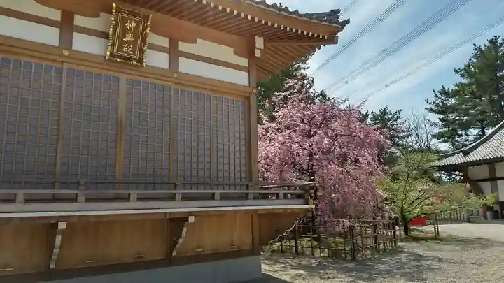 市原稲荷神社のその他建物