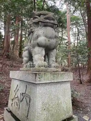 椿大神社の狛犬