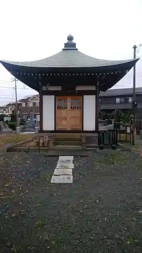 六斎堂の本殿・本堂