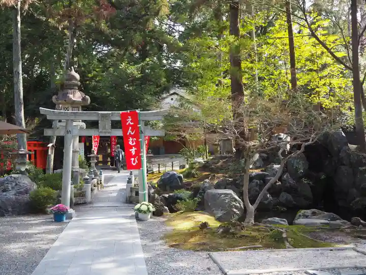 建部大社の末社・摂社