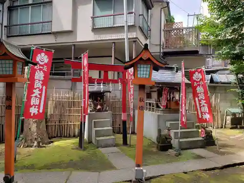 高円寺氷川神社の末社・摂社