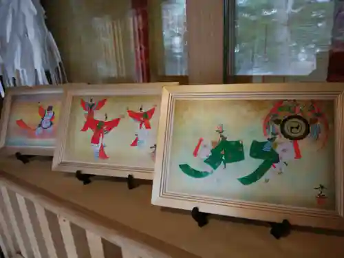 月寒神社の芸術