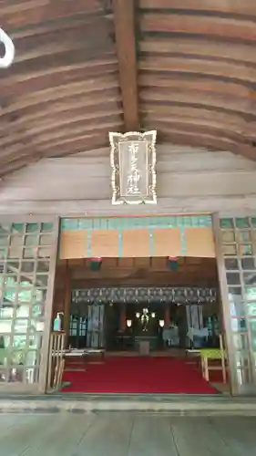 布多天神社の本殿・本堂