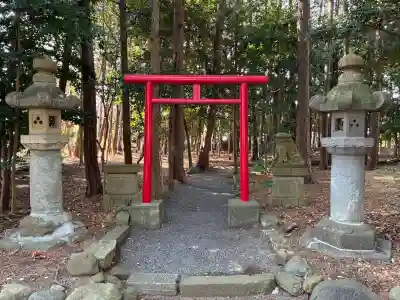 対面石八幡神社の{uncategorized: "未分類", other: "その他", undefined: "問題あり", building: "その他建物", grave: "お墓", sacred_gate: "鳥居", guardian: "狛犬", statue: "像", buddha: "仏像", history: "歴史", nature: "自然", garden: "庭園", animal: "動物", pagoda: "塔", temizu: "手水舎", mountain_gate: "山門・神門", sanctuary: "本殿・本堂", subordinate: "末社・摂社", art: "芸術", scenery: "景色", jizo: "地蔵", ema: "絵馬", goshuin: "御朱印", omikuji: "おみくじ", items: "授与品その他", amulet: "お守り", goshuincho: "御朱印帳", eats: "食事", festival: "お祭り", votive_dance: "神楽", shichigosan: "七五三参", wedding: "結婚式", experience: "体験その他", initially: "初詣", around: "周辺", anti_infection: "感染症対策"}