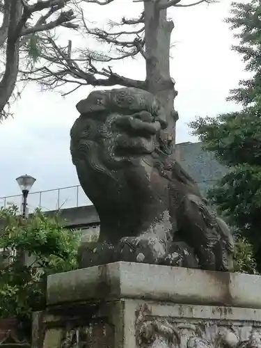 健田須賀神社の狛犬