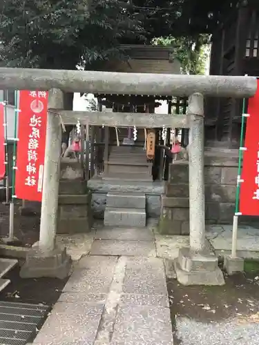 池尻稲荷神社の鳥居