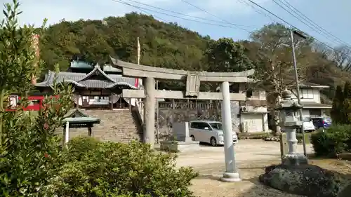 素盞嗚神社の鳥居