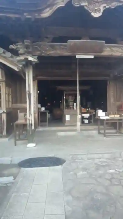 金生山 明星輪寺の本殿・本堂