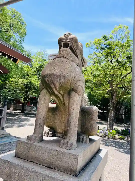 三社神社の狛犬