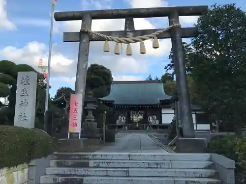 埴生神社の鳥居