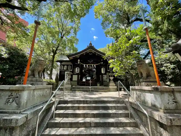 東高津宮の建物その他