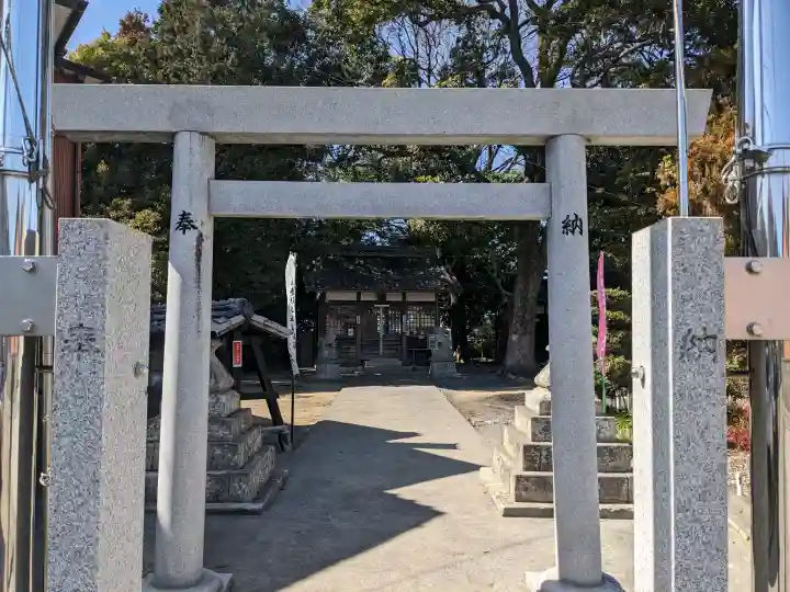春日神社の{uncategorized: "未分類", other: "その他", undefined: "問題あり", building: "その他建物", grave: "お墓", sacred_gate: "鳥居", guardian: "狛犬", statue: "像", buddha: "仏像", history: "歴史", nature: "自然", garden: "庭園", animal: "動物", pagoda: "塔", temizu: "手水舎", mountain_gate: "山門・神門", sanctuary: "本殿・本堂", subordinate: "末社・摂社", art: "芸術", scenery: "景色", jizo: "地蔵", ema: "絵馬", goshuin: "御朱印", omikuji: "おみくじ", items: "授与品その他", amulet: "お守り", goshuincho: "御朱印帳", eats: "食事", festival: "お祭り", votive_dance: "神楽", shichigosan: "七五三参", wedding: "結婚式", experience: "体験その他", initially: "初詣", around: "周辺", anti_infection: "感染症対策"}