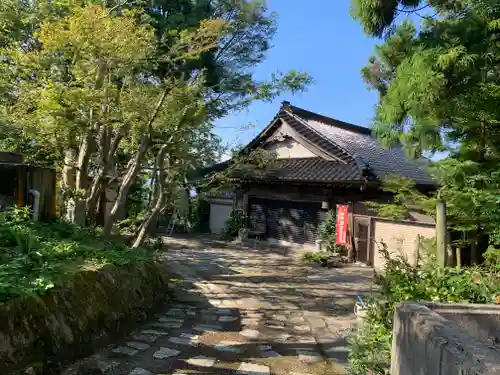 佛石寺の本殿