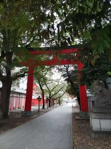 花園神社の鳥居