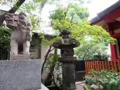 秋葉神社の狛犬