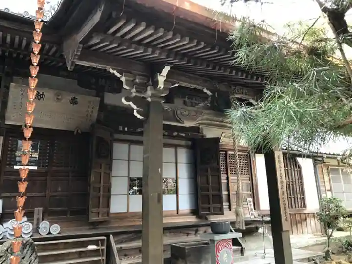 岩屋寺の本殿・本堂