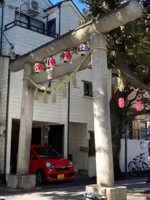 中野氷川神社の鳥居