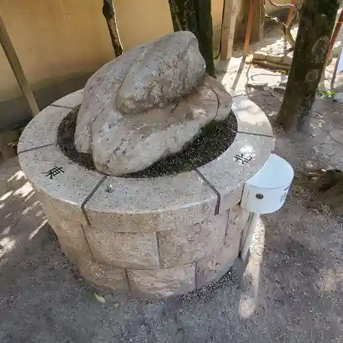 率川神社（大神神社摂社）のその他建物