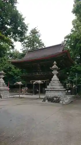 府八幡宮の山門