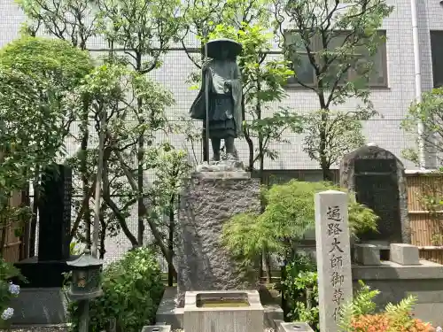 薬研堀不動院(川崎大師東京別院)(東京都)