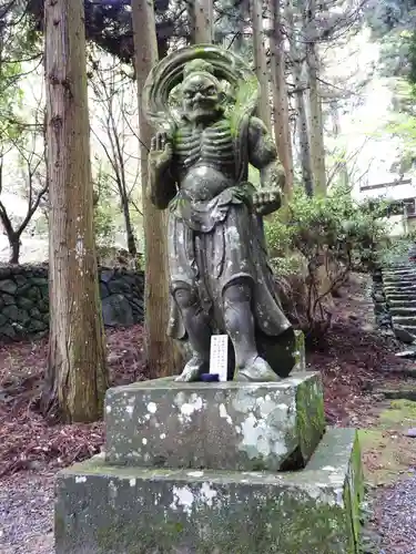 両子寺(大分県)