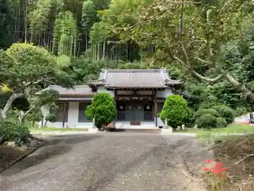 宝泉寺の本殿・本堂