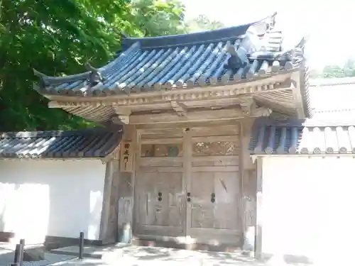 瑞巌寺の山門