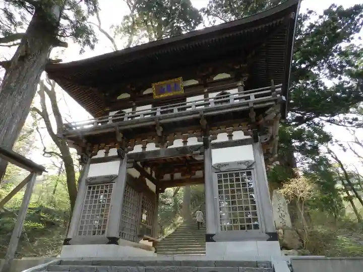 大山寺の山門・神門