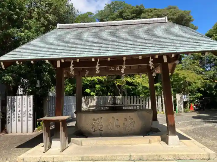 芦屋神社の手水舎