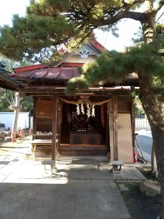 城山稲荷神社の本殿