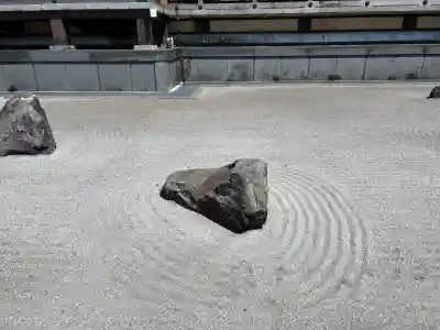 倶利迦羅不動寺鳳凰殿(石川県)