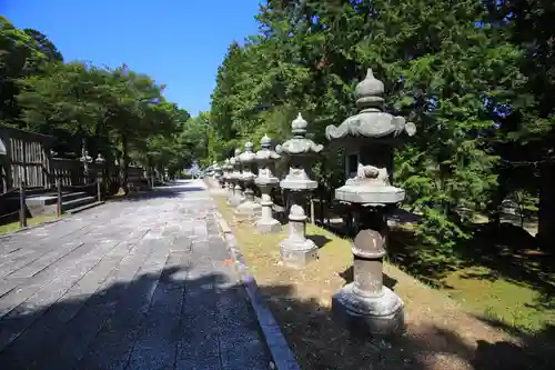 瑠璃光寺の建物その他