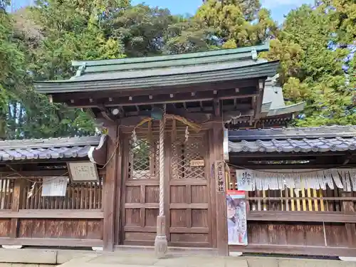 饒石神社の本殿