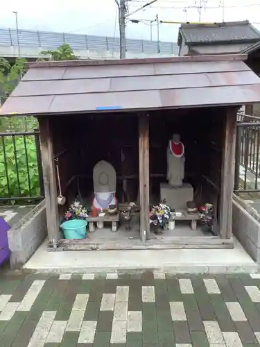 辻地蔵堂（黒川樋門）の地蔵