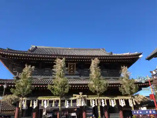 川崎大師（平間寺）の山門