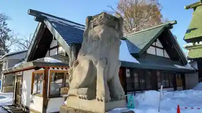 上川神社頓宮の狛犬