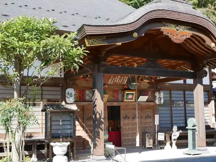 大慈寺の本殿・本堂