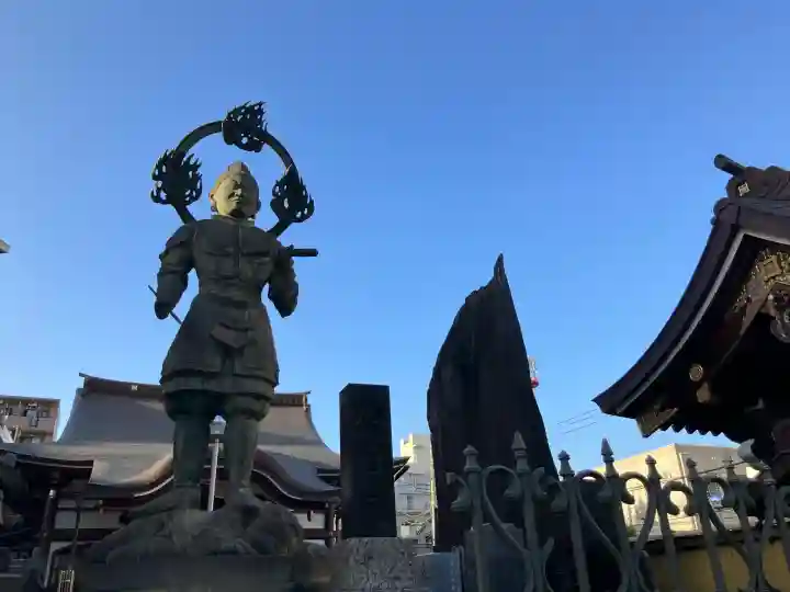 妙遠寺の{uncategorized: "未分類", other: "その他", undefined: "問題あり", building: "その他建物", grave: "お墓", sacred_gate: "鳥居", guardian: "狛犬", statue: "像", buddha: "仏像", history: "歴史", nature: "自然", garden: "庭園", animal: "動物", pagoda: "塔", temizu: "手水舎", mountain_gate: "山門・神門", sanctuary: "本殿・本堂", subordinate: "末社・摂社", art: "芸術", scenery: "景色", jizo: "地蔵", ema: "絵馬", goshuin: "御朱印", omikuji: "おみくじ", items: "授与品その他", amulet: "お守り", goshuincho: "御朱印帳", eats: "食事", festival: "お祭り", votive_dance: "神楽", shichigosan: "七五三参", wedding: "結婚式", experience: "体験その他", initially: "初詣", around: "周辺", anti_infection: "感染症対策"}