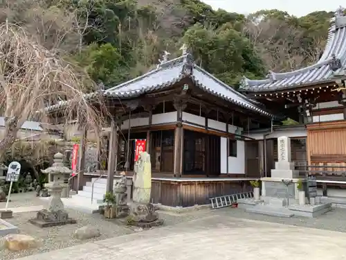 真観寺の本殿・本堂