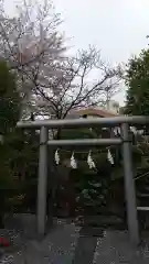 鎮守氷川神社の鳥居