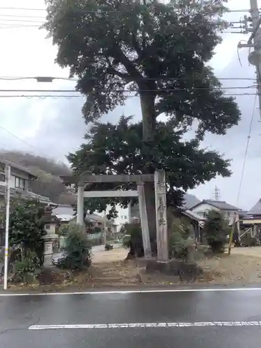 神明神社の鳥居