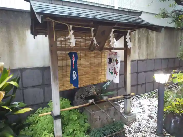 末廣神社の手水舎