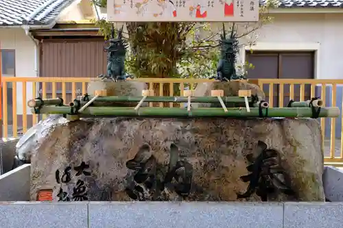 多治速比売神社の手水舎