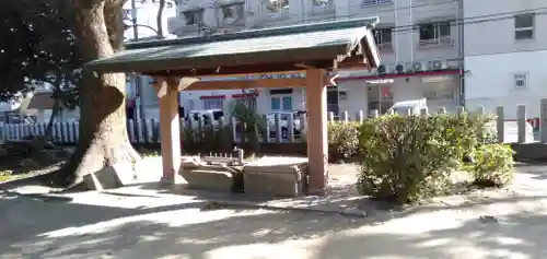 宮田春日神社の手水舎