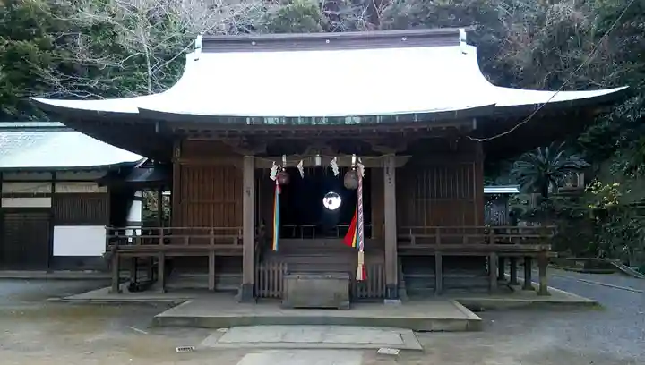 洲崎神社の本殿・本堂