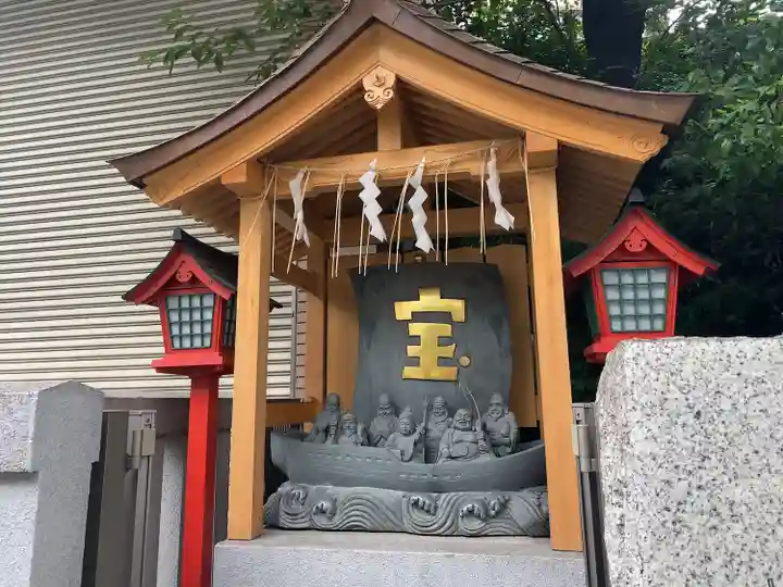 十番稲荷神社の末社・摂社